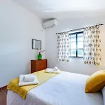 Farm stay Quinta Das Aves